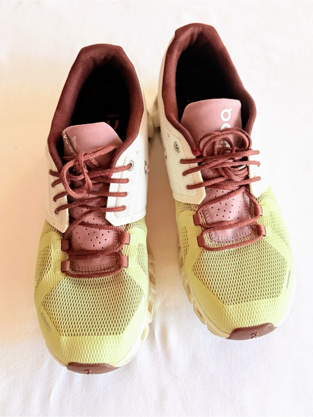 On Cloud 5 Ice Haze Running Sneakers Women 9.5 EU 41 59.98016